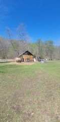 1377 Hurricane Creek Rd, Stewart, TN 37175