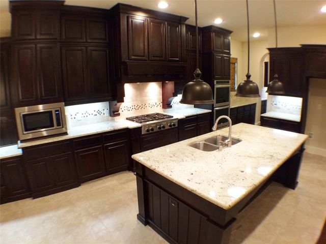 7675 Dotter Drive, Frisco, TX 75035