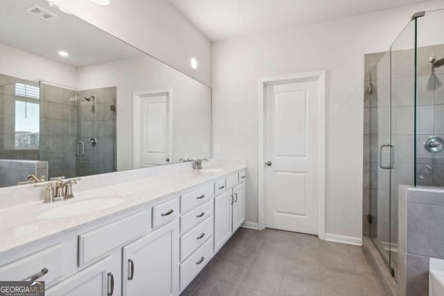 5558 Overview Drive, Flowery Branch, GA 30542