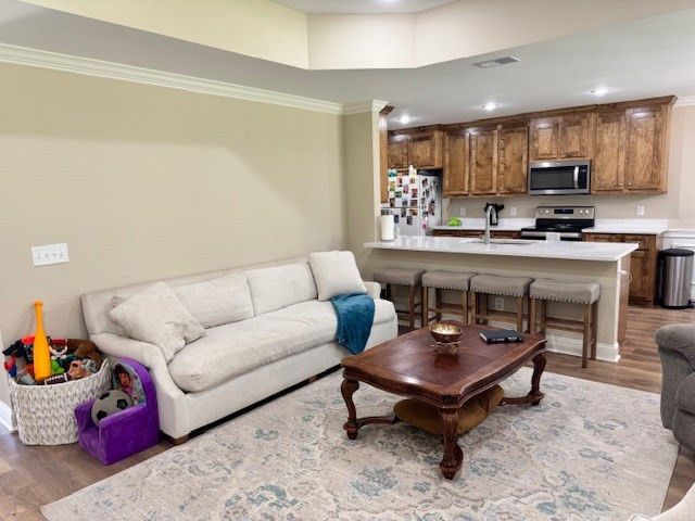 856 Bentwood Circle, Manning, SC 29102