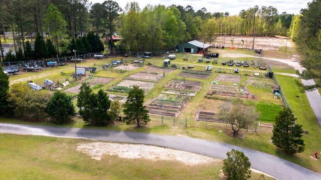 856 Bentwood Circle, Manning, SC 29102