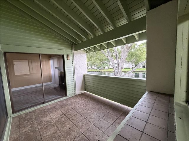 4158 PINELAKE LANE 202, Tampa, FL 33618