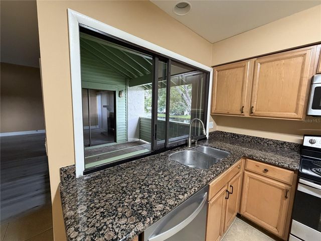 4158 PINELAKE LANE 202, Tampa, FL 33618