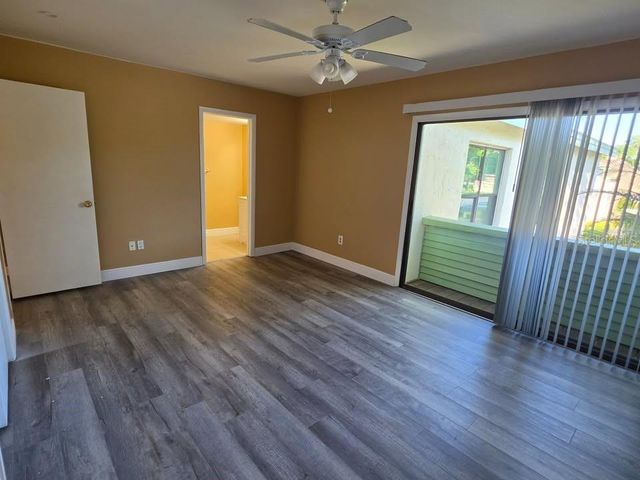 4158 PINELAKE LANE 202, Tampa, FL 33618