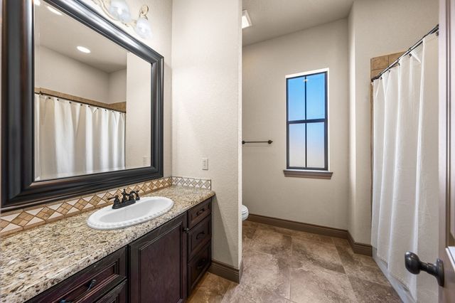 2928 Dry Hollow Drive, Kerrville, TX 78028