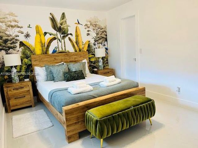 1851-1853 NW 22nd Place, Miami, FL 33125