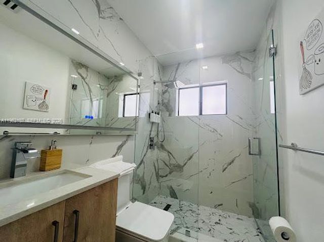 1851-1853 NW 22nd Place, Miami, FL 33125