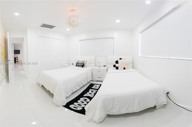 1851-1853 NW 22nd Place, Miami, FL 33125