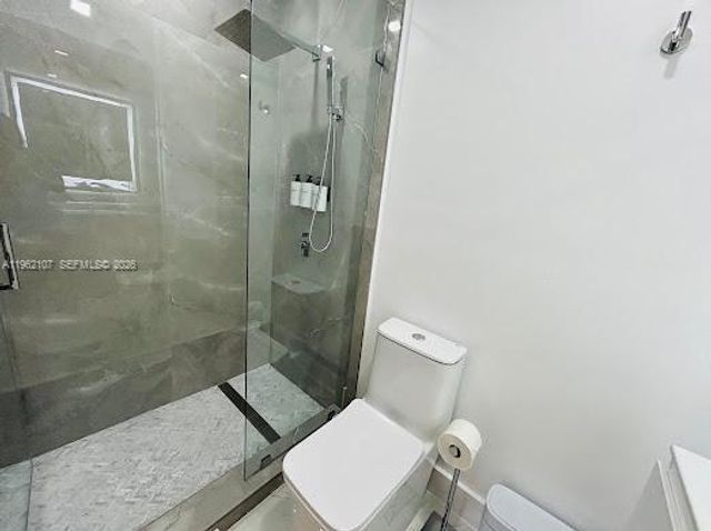 1851-1853 NW 22nd Place, Miami, FL 33125