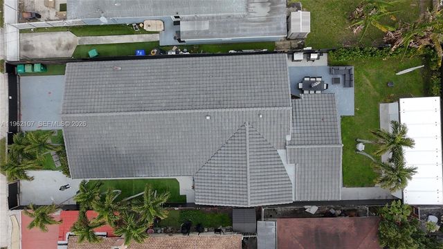 1851-1853 NW 22nd Place, Miami, FL 33125