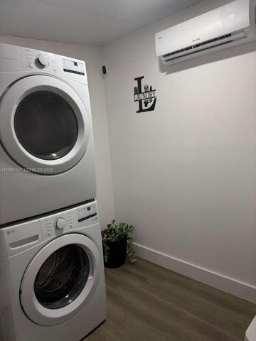 1851-1853 NW 22nd Place, Miami, FL 33125