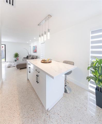 1851-1853 NW 22nd Place, Miami, FL 33125