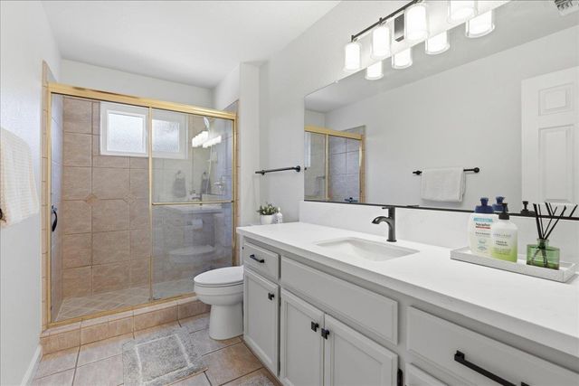 7801 Auburn Wind Ct, Citrus Heights, CA 95610