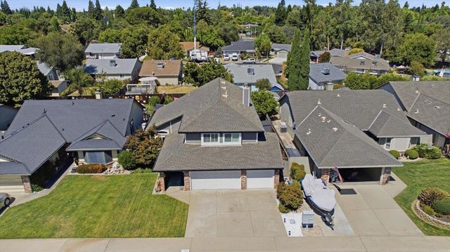 7801 Auburn Wind Ct, Citrus Heights, CA 95610