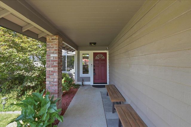 7801 Auburn Wind Ct, Citrus Heights, CA 95610