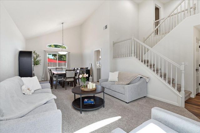 7801 Auburn Wind Ct, Citrus Heights, CA 95610