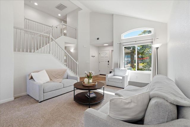 7801 Auburn Wind Ct, Citrus Heights, CA 95610