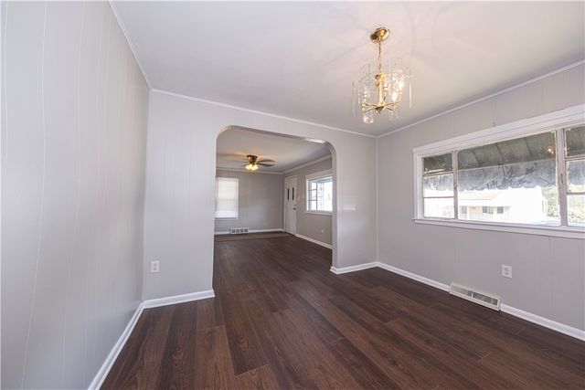 741 Griffith St, Aliquippa, PA 15001