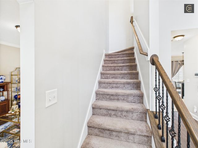 703 Kiwi Stone Circle, Jacksonville, NC 28546