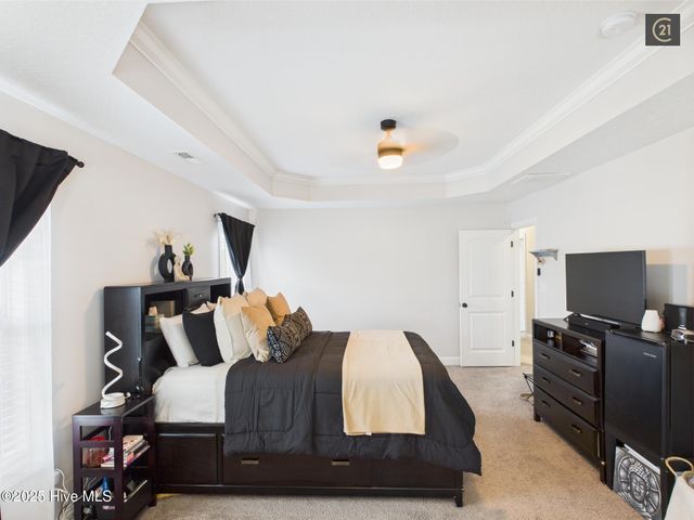 703 Kiwi Stone Circle, Jacksonville, NC 28546