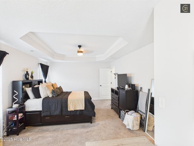 703 Kiwi Stone Circle, Jacksonville, NC 28546