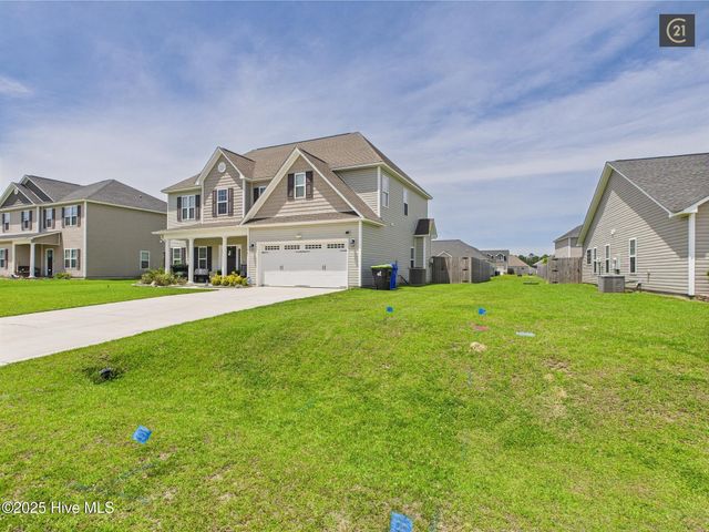 703 Kiwi Stone Circle, Jacksonville, NC 28546