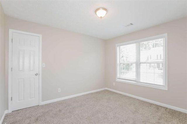 971 Simon Park Circle, Lawrenceville, GA 30045