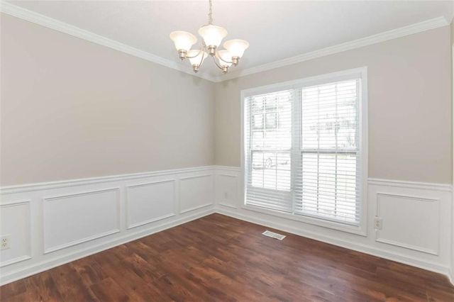 971 Simon Park Circle, Lawrenceville, GA 30045