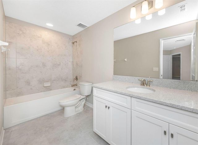 38132 COBBLE CREEK BOULEVARD, Zephyrhills, FL 33540