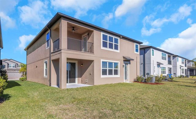 38132 COBBLE CREEK BOULEVARD, Zephyrhills, FL 33540