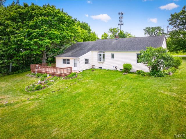 514 Higby Road, New Hartford, NY 13413