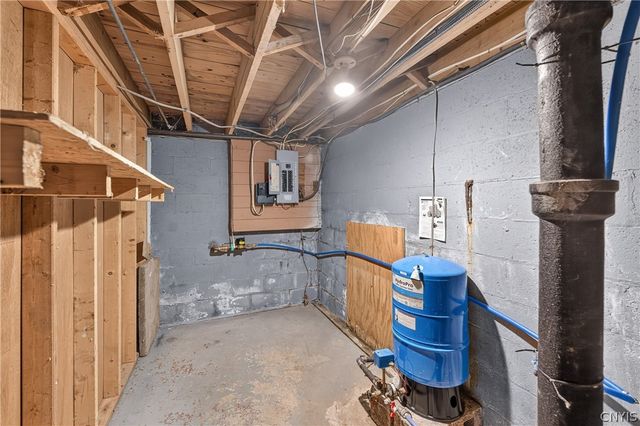 514 Higby Road, New Hartford, NY 13413