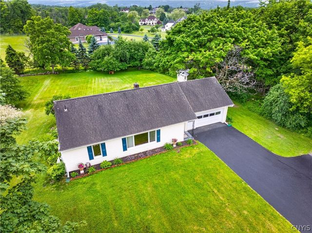 514 Higby Road, New Hartford, NY 13413