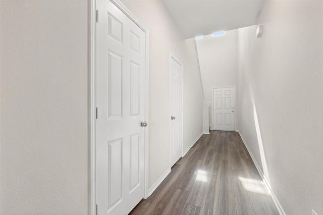 201 Katie Elder DR, Jarrell, TX 76537