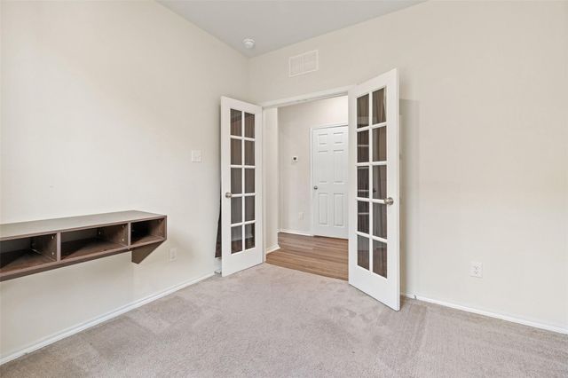 201 Katie Elder DR, Jarrell, TX 76537