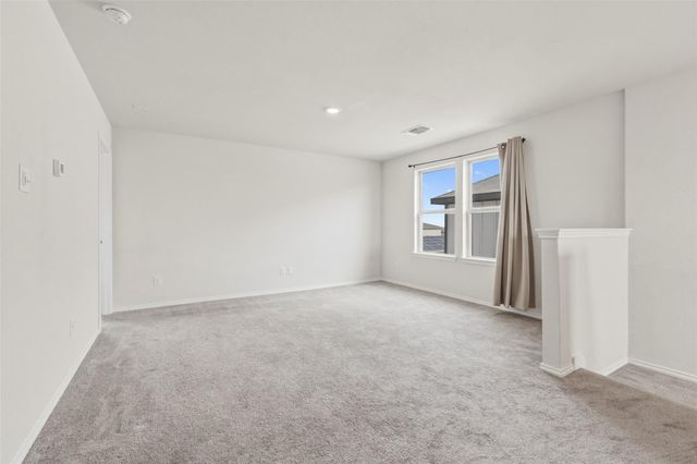 201 Katie Elder DR, Jarrell, TX 76537