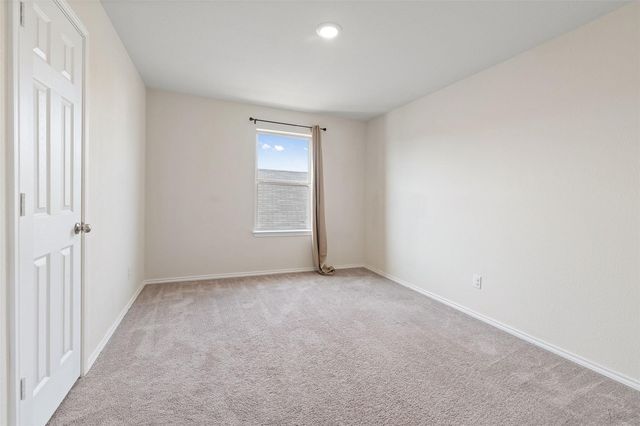 201 Katie Elder DR, Jarrell, TX 76537