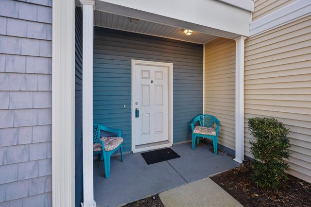 1719 Low Country Pl Apt B, Myrtle Beach, SC 29577