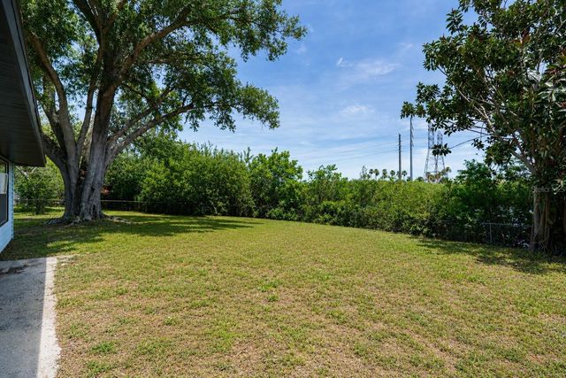 415 COUNTRY CLUB DRIVE, Oldsmar, FL 34677
