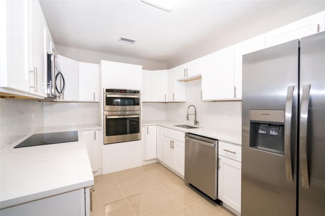 415 COUNTRY CLUB DRIVE, Oldsmar, FL 34677
