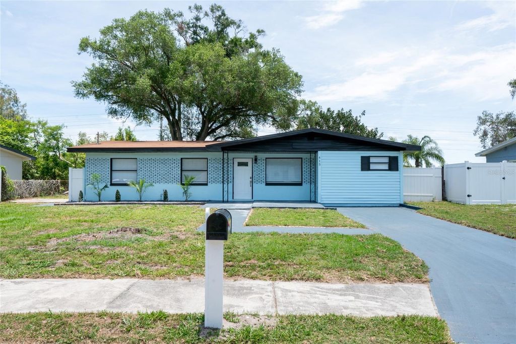 415 COUNTRY CLUB DRIVE, Oldsmar, FL 34677