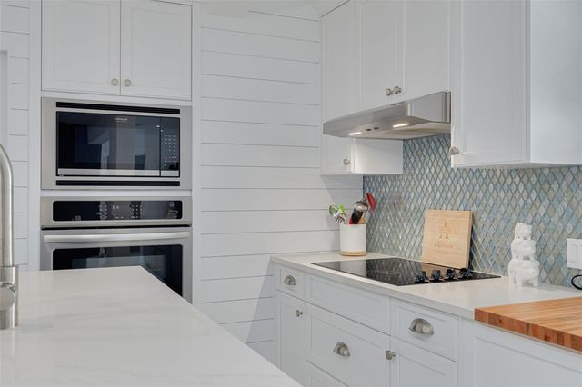 5105 PELICAN DRIVE, New Port Richey, FL 34652