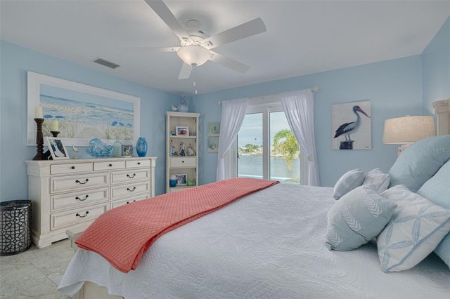 5105 PELICAN DRIVE, New Port Richey, FL 34652