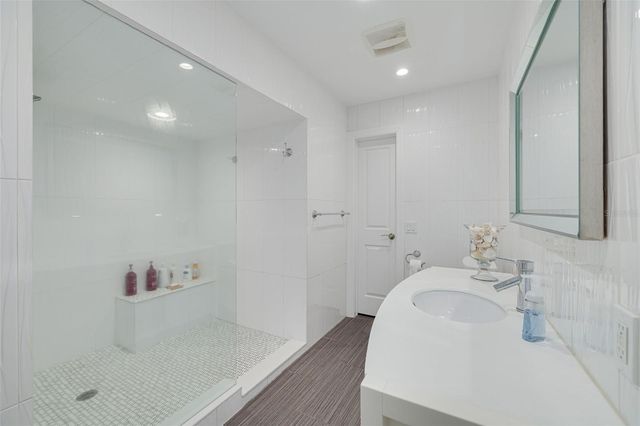 5105 PELICAN DRIVE, New Port Richey, FL 34652