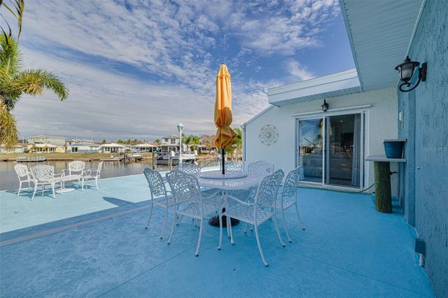 5105 PELICAN DRIVE, New Port Richey, FL 34652