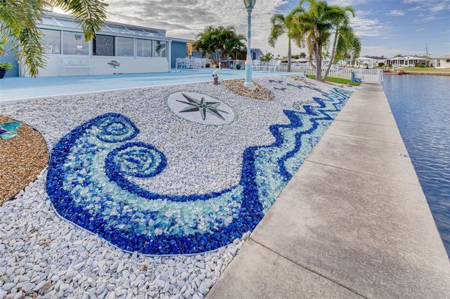 5105 PELICAN DRIVE, New Port Richey, FL 34652