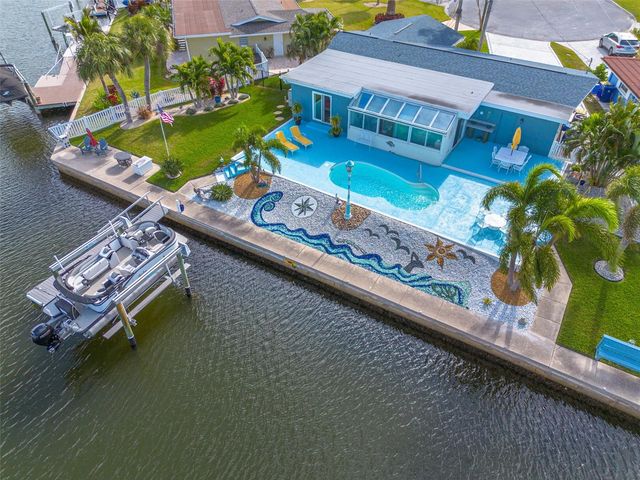 5105 PELICAN DRIVE, New Port Richey, FL 34652