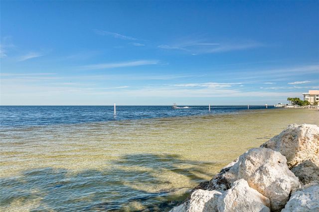 5105 PELICAN DRIVE, New Port Richey, FL 34652