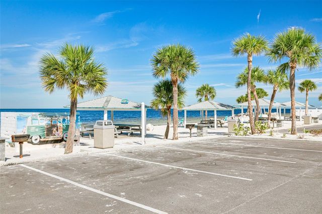 5105 PELICAN DRIVE, New Port Richey, FL 34652