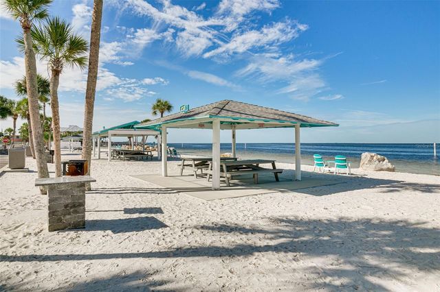 5105 PELICAN DRIVE, New Port Richey, FL 34652